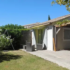  Bed & Breakfast La Maison Bleue