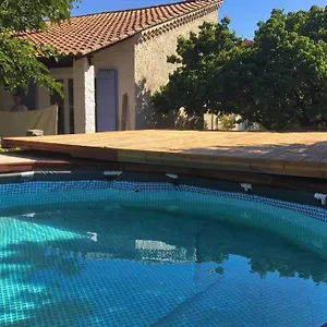 Villa calme, climatisée, piscine, à 2 pas du centre Villa