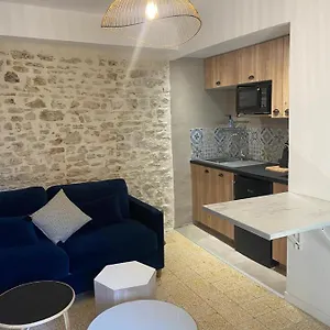 La Tour 2: Neuf Au Coeur De La Petite Venise Apartment
