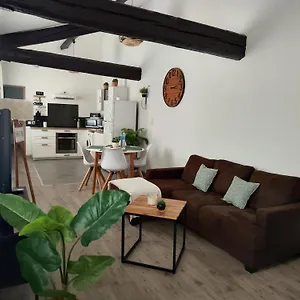  Appartamento De Charme Sur La Sorgues