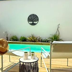 Daya Lodge. Villa