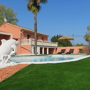 Maison 4 Etoiles Et 3 Etoiles Independants Avec Piscine Gasthuis